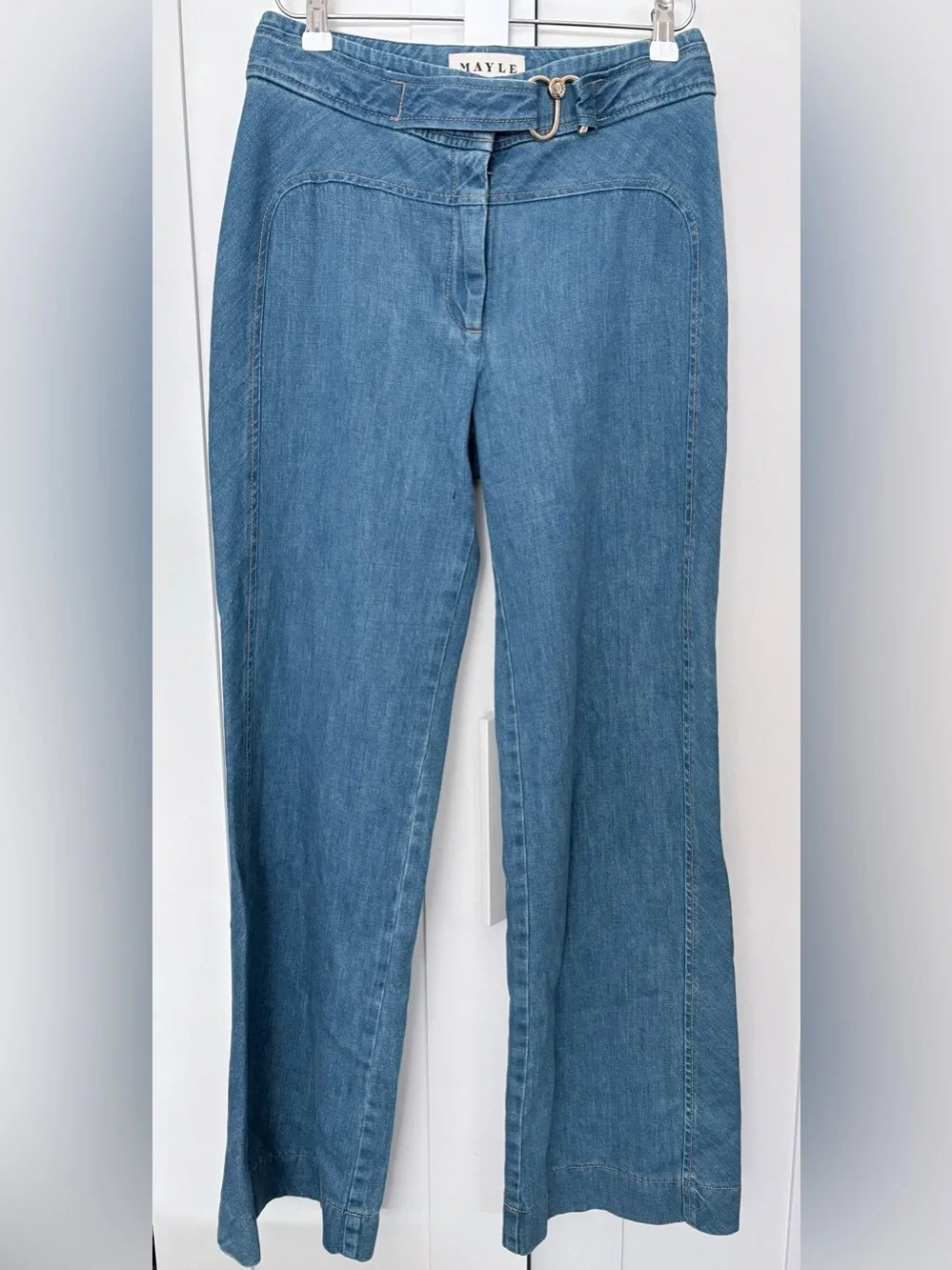 Maison Mayle High-Rise Mid-Blue Jeans with Front D-Ring Belt 28/6